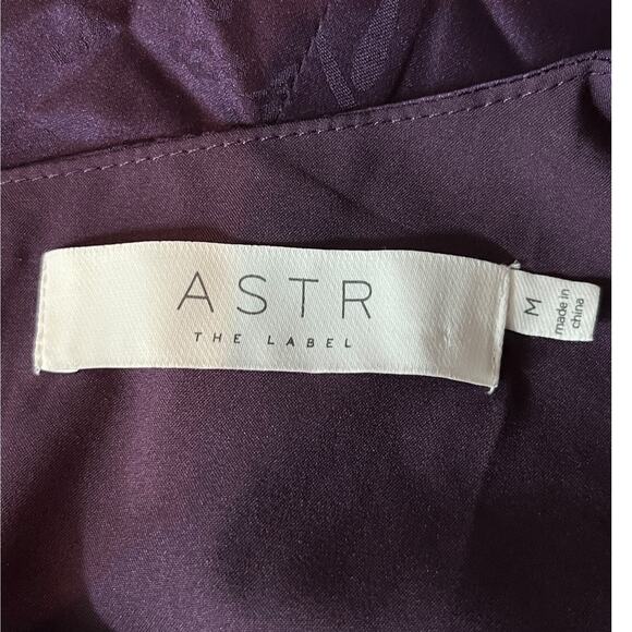 Astr the Label front twist long sleeve purple Medium M - Picture 7 of 8